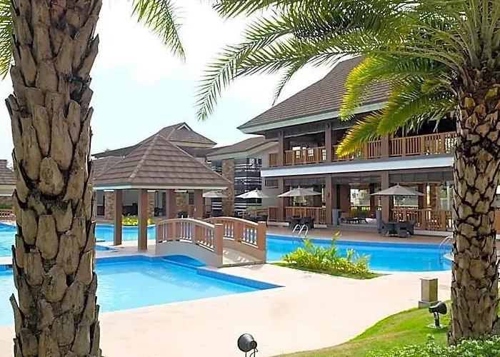 Resort-inspired In 4* Cebu